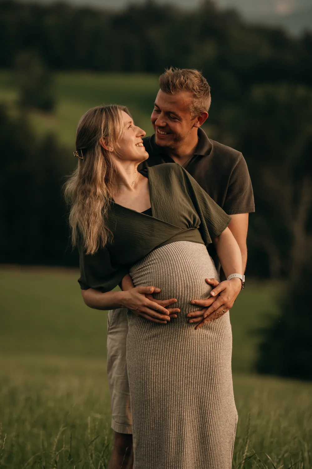 Babybauch-Shooting im Chiemgau