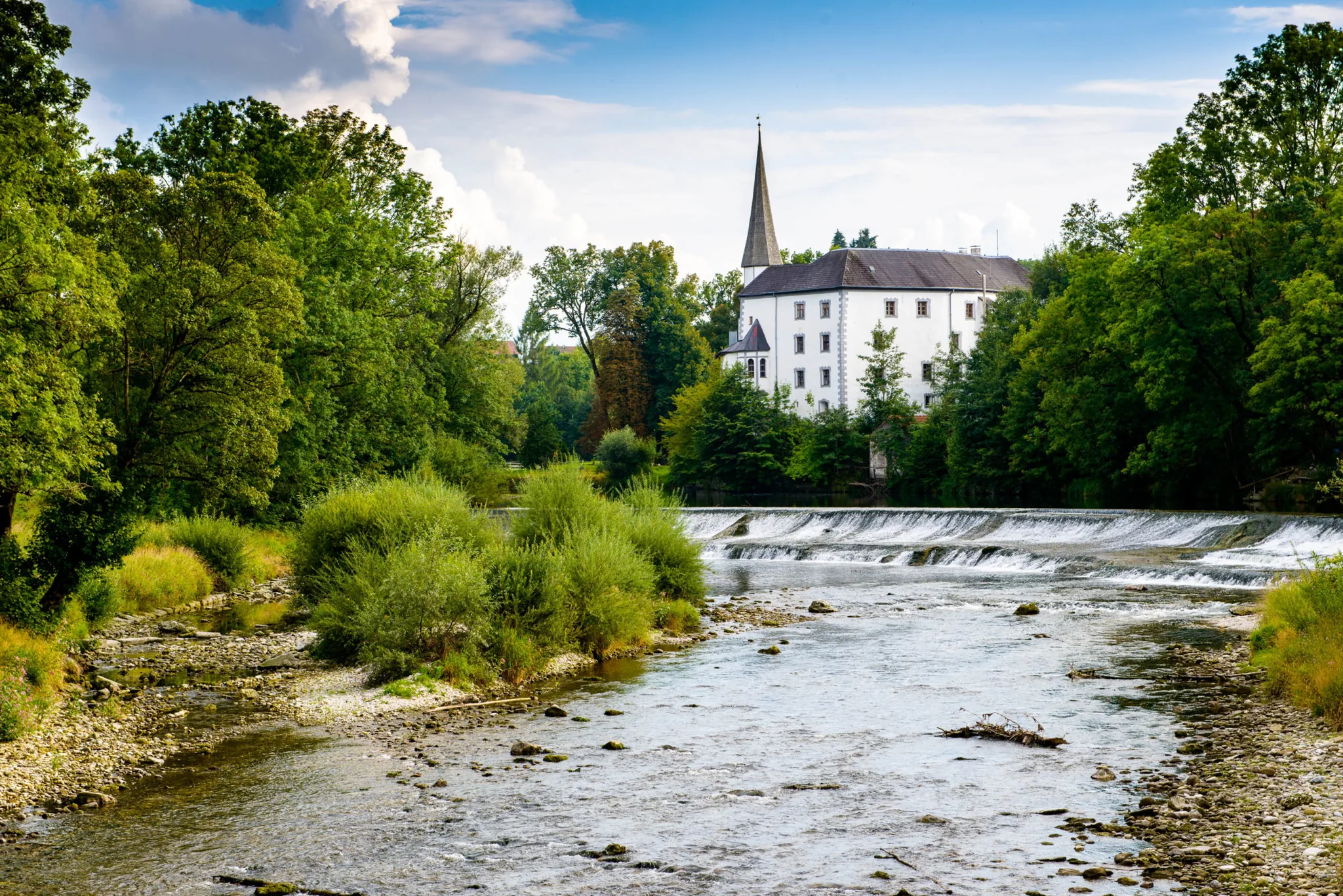 Schloss Pertenstein – Wasserschloss im Chiemgau
